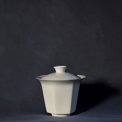  |杏白六边盖碗羊脂玉瓷手工三才盖碗单个泡茶器家用会客敬茶